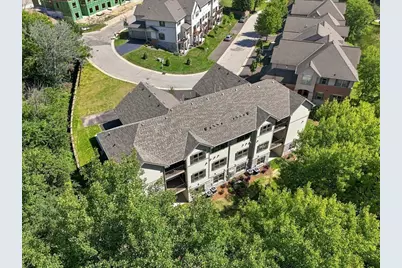 255  Aerie Cir #103, Brookfield, WI 53045 - Photo 5