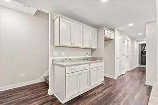 255 Aerie Cir, Brookfield, WI 53045 - Photo 39