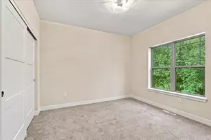 255 Aerie Cir, Brookfield, WI 53045 - Photo 33