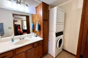 S77W26575 Crestview Ct, Vernon, WI 53189 - Photo 17