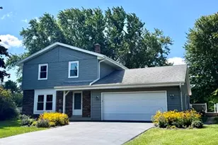 S77W26575 Crestview Ct, Vernon, WI 53189 - Photo 1