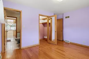 542 E Van Beck Ave, Milwaukee, WI 53207 - Photo 15