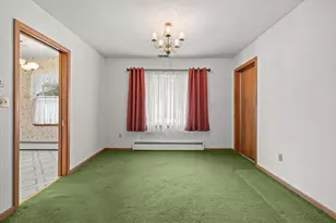 3628 Country Ln, Racine, WI 53405 - Photo 9