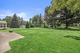 3628 Country Ln, Racine, WI 53405 - Photo 33