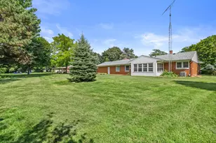 3628 Country Ln, Racine, WI 53405 - Photo 35