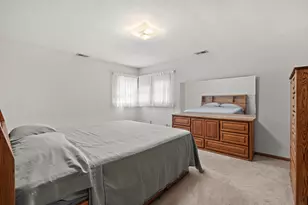 3628 Country Ln, Racine, WI 53405 - Photo 19