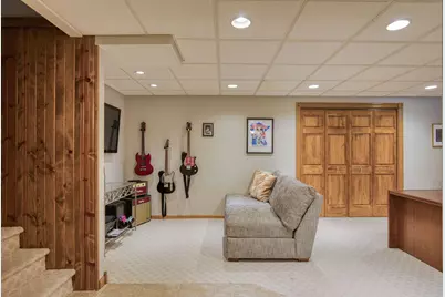 1600  Starbridge Dr, Brookfield, WI 53005 - Photo 41