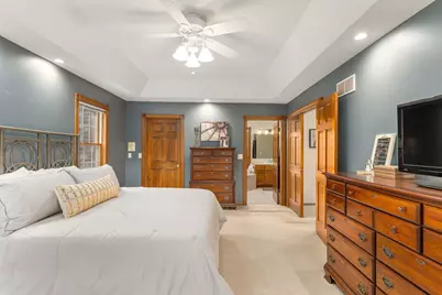 1600  Starbridge Dr, Brookfield, WI 53005 - Photo 31
