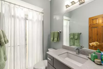 1600  Starbridge Dr, Brookfield, WI 53005 - Photo 27