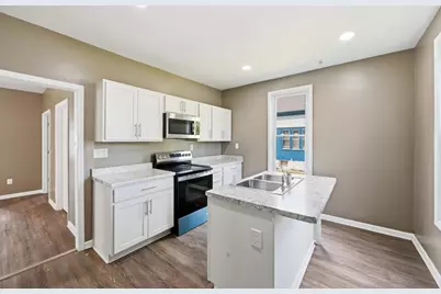 2618 N 24th Pl, Milwaukee, WI 53206 - Photo 11