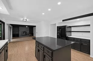 7201 Longmeadow Rd, Madison, WI 53717 - Photo 9