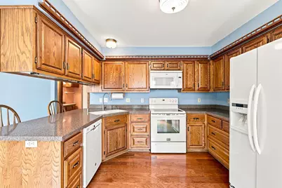 N34W23895  Grace Ave #A, Pewaukee, WI 53072 - Photo 9