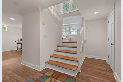 962  Shabbona Dr, Fontana, WI 53125 - Photo 17