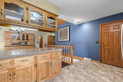 1222  Hidden Fields Dr, West Bend, WI 53095 - Photo 19