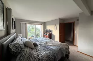 885 S Imperial Dr, Hartland, WI 53029 - Photo 17