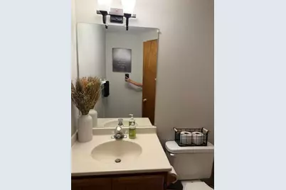 885 S Imperial Dr #889, Hartland, WI 53029 - Photo 15