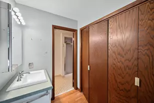 2909 Pelham Dr, Madison, WI 53713 - Photo 33