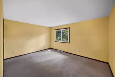 2909  Pelham Dr, Madison, WI 53713 - Photo 27