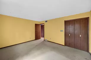 2909 Pelham Dr, Madison, WI 53713 - Photo 29