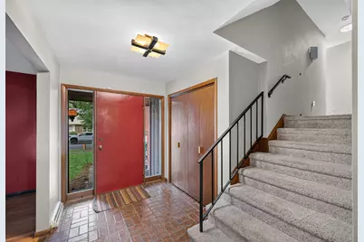 2909  Pelham Dr, Madison, WI 53713 - Photo 7