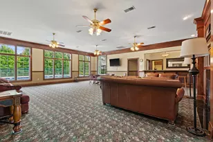 758 Bridlewood Dr, Hartford, WI 53027 - Photo 13