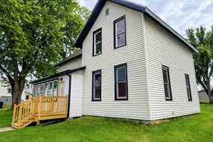 805 Walker St, Wilton, WI 54670 - Photo 3