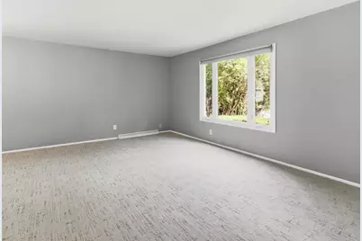 4913 N Navajo Ave, Glendale, WI 53217 - Photo 13