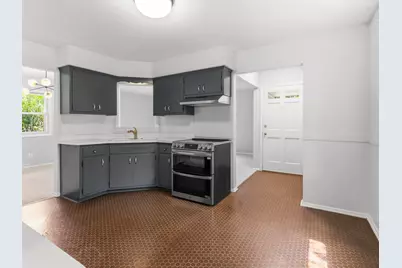 4913 N Navajo Ave, Glendale, WI 53217 - Photo 3