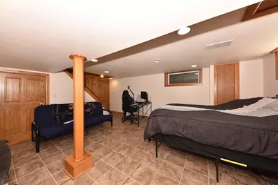 4917 S 28th St, Greenfield, WI 53221 - Photo 31