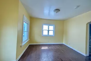 1727 W Arrow St, Milwaukee, WI 53204 - Photo 7