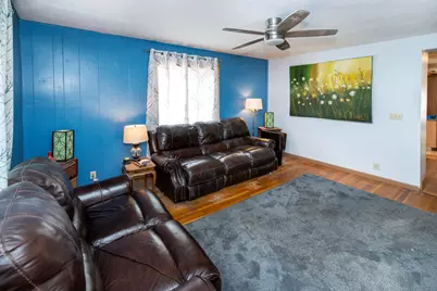 226 W Capitol Dr, Hartland, WI 53029 - Photo 23