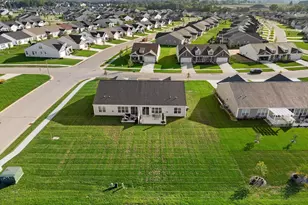 602 Cadence Cir, Lake Geneva, WI 53147 - Photo 35