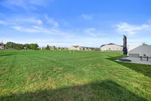 602 Cadence Cir, Lake Geneva, WI 53147 - Photo 31