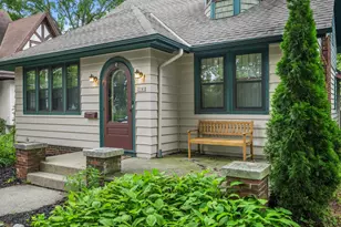 2181 N 53rd St, Milwaukee, WI 53208 - Photo 5