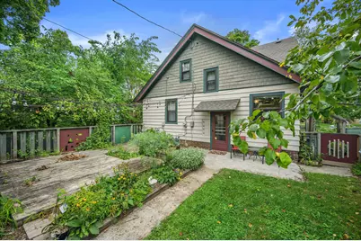 2181 N 53rd St, Milwaukee, WI 53208 - Photo 41