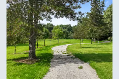 320  Arbor Ridge Dr, Delavan, WI 53115 - Photo 35