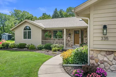 335 W Highland Dr, Grafton, WI 53024 - Photo 39