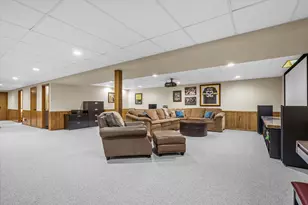 335 W Highland Dr, Grafton, WI 53024 - Photo 25