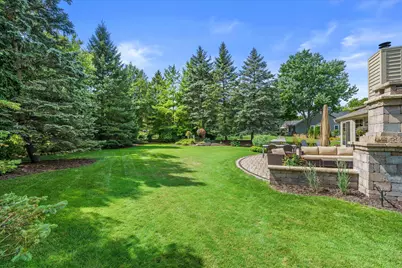 335 W Highland Dr, Grafton, WI 53024 - Photo 35