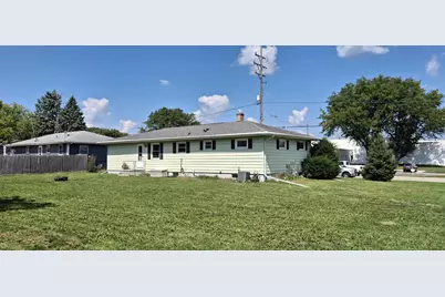 863  West St, Watertown, WI 53094 - Photo 19