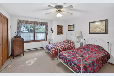 269  Minz Park Cir #1, West Bend, WI 53095 - Photo 11