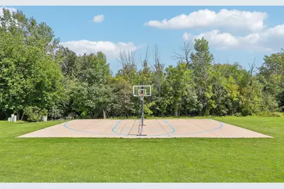 10468 S George Dr, Oak Creek, WI 53154 - Photo 37