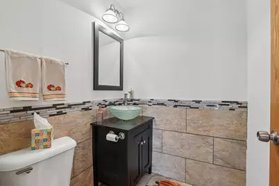 10468 S George Dr, Oak Creek, WI 53154 - Photo 13