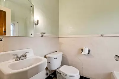 1621 S 15th St, Manitowoc, WI 54220 - Photo 19