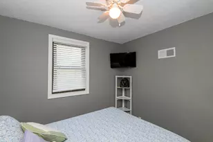 W180S6903 Muskego Dr, Muskego, WI 53150 - Photo 27