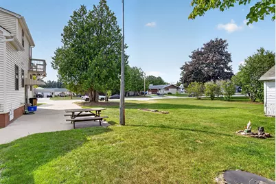 2740  10th St, Two Rivers, WI 54241 - Photo 19