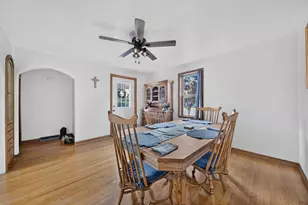 2740 10th St, Two Rivers, WI 54241 - Photo 5