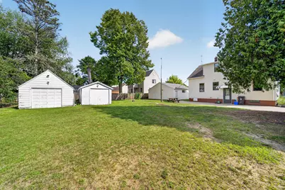 2740  10th St, Two Rivers, WI 54241 - Photo 21