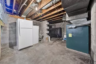 2740 10th St, Two Rivers, WI 54241 - Photo 29