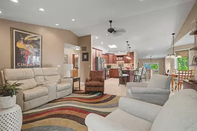 2304  13th St, La Crosse, WI 54601 - Photo 15